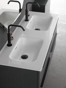 Lavabo console Tempo en céramique blanc brillant avec double vasque