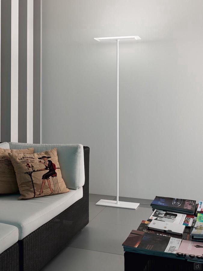 Lampadaire LED blanc Dublight outlet