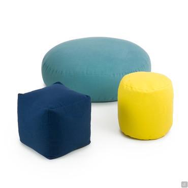 Pouf rembourré en tissu à l'assise moelleuse Cherie Soft