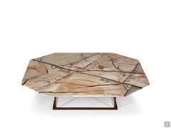 Table basse Octagon avec plateau octogonal en marbre Blue Island et structure en laiton Burnished Bronze