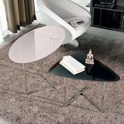 Table basse triangulaire en verre Pat par Cattelan (couleur structure pas disponible)