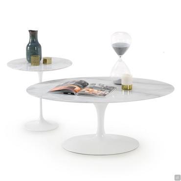 Tables basses design avec pied tulipe et plateau en marbre Saarinen