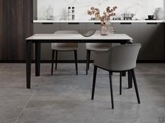 Tom Table de cuisine moderne extensible avec structure en métal noir et plateau en verre céramique poli