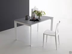 Table de cuisine Clancy pour 6 personnes avec pieds Zen et plateau en laminé Cleaf gris