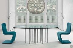 Design modern et unique qui caractérise la table Mille de Bonaldo