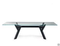 Table de séjour rectangulaire Larkin avec structure en chêne noir massif et plateau en verre transparent aux angles arrondis