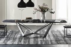 Table Skorpio de Cattelan avec plateau en verre CrystalArt