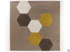 Acapulco Tapis carré à motif hexagonal dans les coloris 17, 43, 40 et 18