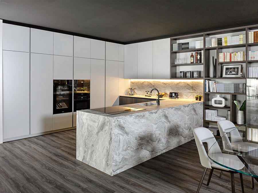 KLab 01 U-shaped kitchen white, wood, marble