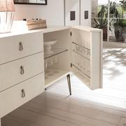 Credenza City di Cantori con 2 ante portabottiglie e 3 cassetti centrali