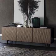 Credenza a 3 ante Absolut di Cattelan con rivestimento trapuntato