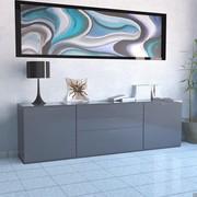 Credenza laccata in appoggio Plan con 2 ante battenti, 2 cassetti e 1 cestone (maniglie non disponibili)