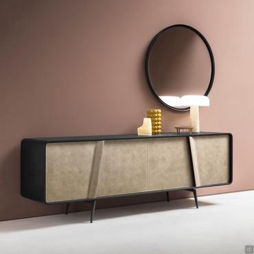 Credenza laccata di design Connie