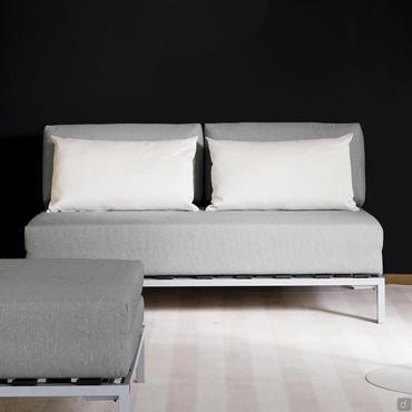 Divano letto trasformabile in brandina Willy di Milano Bedding nel modello lineare 2 posti