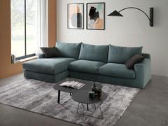 Divano con chaise longue Strip con rivestimento in tessuto facile da sfoderare