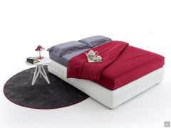 Letto sommier imbottito con contenitore More&Plus