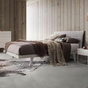 Letto in legno in stile nordico Marlin, finitura laccato opaco Tortora