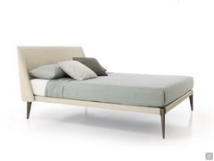 Letto Nobel in pelle Lord nella versione con materasso matrimoniale standard