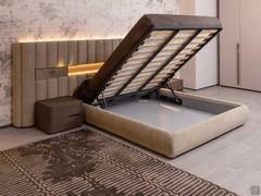 Letto sommier con boiserie imbotitta Lounge, disponibile anche con box contenitore a doppia alzata