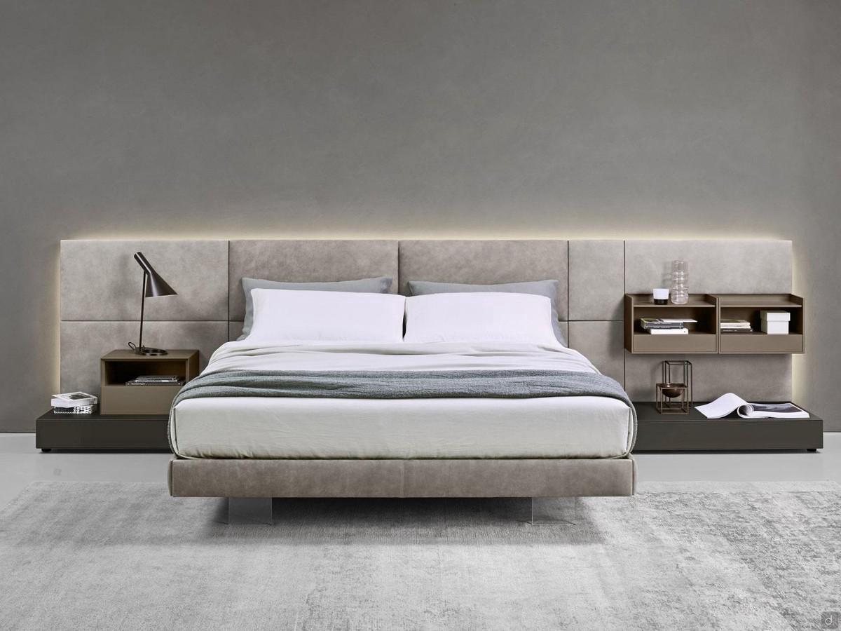 Letto imbottito con boiserie California Textile, combinato con i comodini e pannelli boiserie