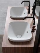 Mobile bagno Atlantic con doppio lavandino incassato modello Movado 45 in ceramica bianco lucido