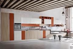 Cucina moderna bianca e legno Six 08 con area living con tavolo penisola in tinta al top