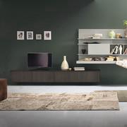 Finitura fashion wood Rovere Carbone per la base sospesa battente Plan