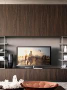 Composizione porta TV ottenuta fondendo pensili e basi con cestone Wide, in nobilitato rovere bruno