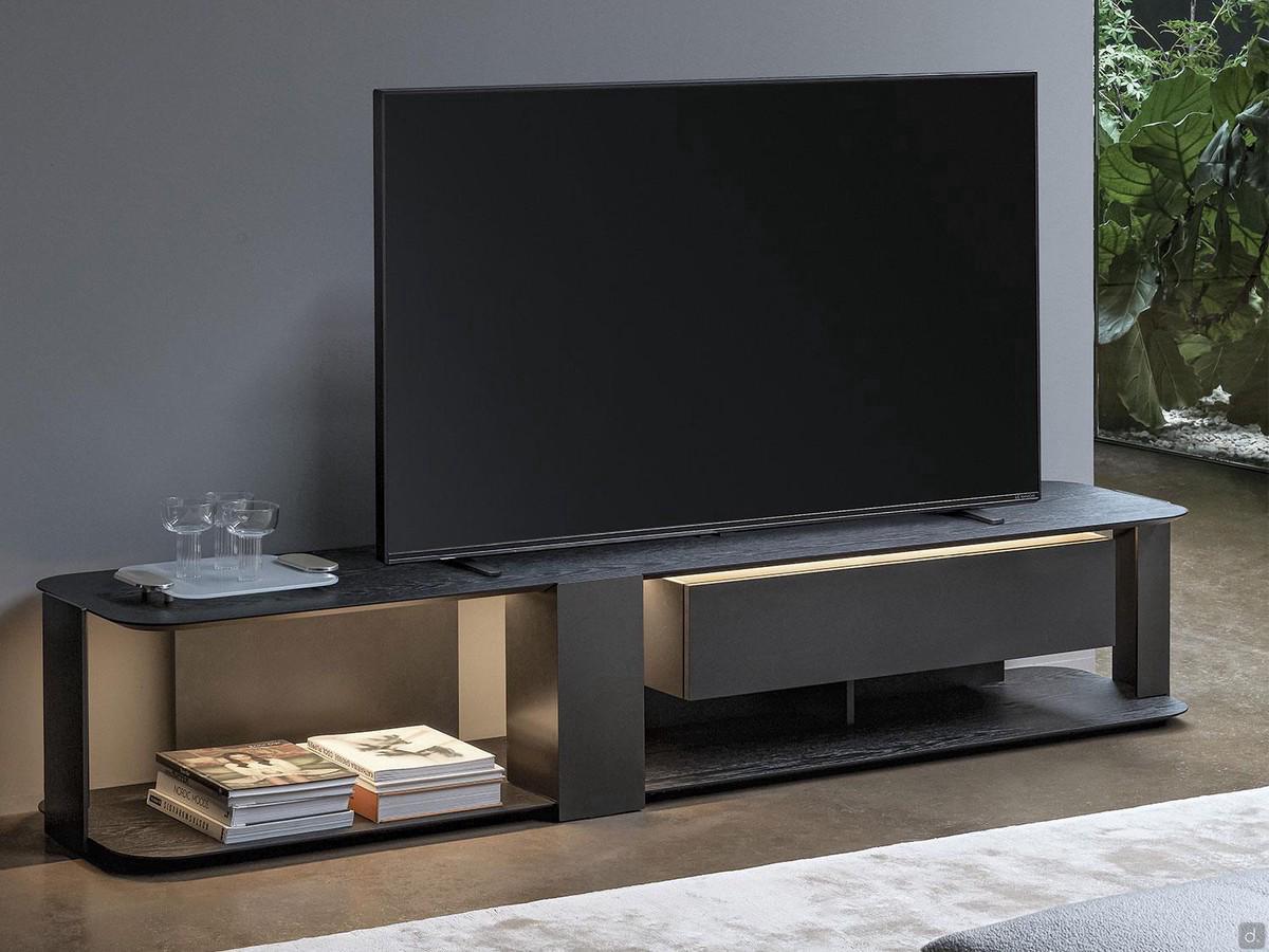 Mobile TV Paddle di Bonaldo con legno impiallacciato Rovere Carbone