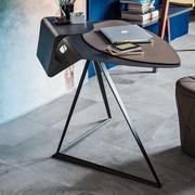 Scrittoio in acciaio verniciato color graphite Storm di Cattelan 