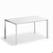 Tavolo allungabile con gambe perimetrali Pedro di Cattelan - piano in laminato bianco opaco