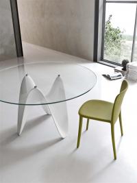 Tavolo in vetro con basamento moderno Gaya disponibile in differenti dimensioni