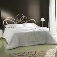 Double bed J'Adore by Cantori with metal bed frame without footrest