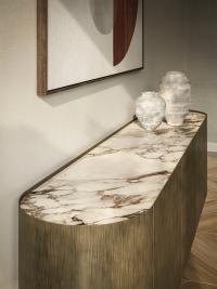 Savoy sideboard by Cattelan with doors and structure in oxybrass painted metal and top in breccia marble ceramic stone