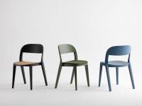 Minima chair with a minimalist design, available in all wood, upholstered or straw seat