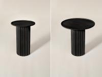 Shinden pedestal side tables in black-stained ash in the two versions with 55-cm high base: left with 40-cm top and right with 55-cm top