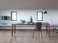 Gualtiero table with Fenix laminate top and Canaletto walnut frame