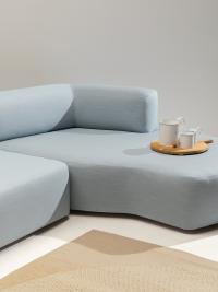 Detail des modularen Sofas mit abgerundeten Linien Swing 