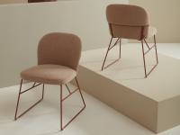 Sophos stoffbezogener moderner Stuhl ohne Armlehnen und mit Kufenbeinen