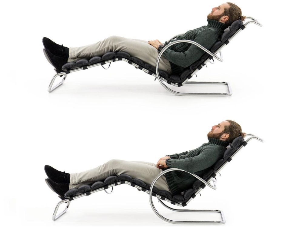 Esempio di seduta su una chaise longue ergonomica