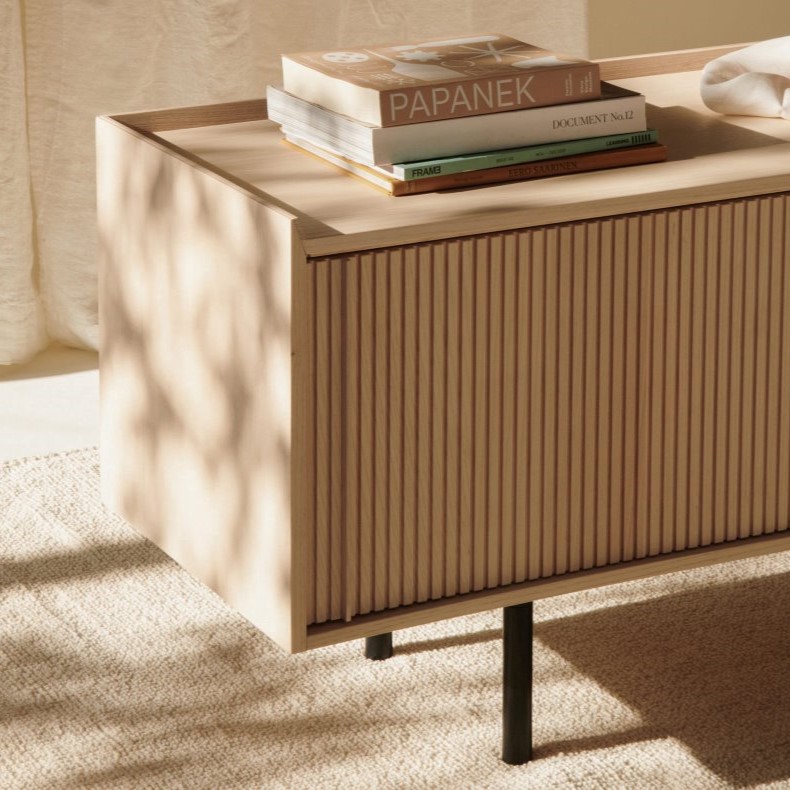 Credenza cannettata scandinava | Katen